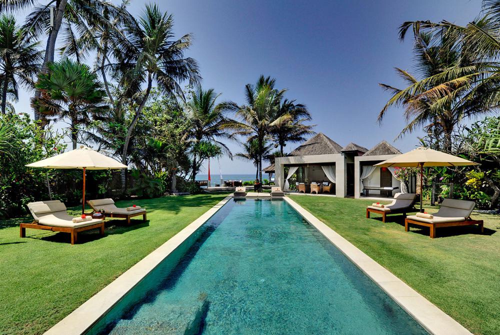 Villas in Bali are much cheaper outside of the high season