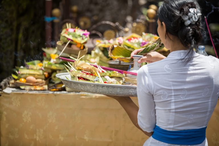 Bali's Culture & Traditions The Do's and Don'ts For a Perfect Getaway