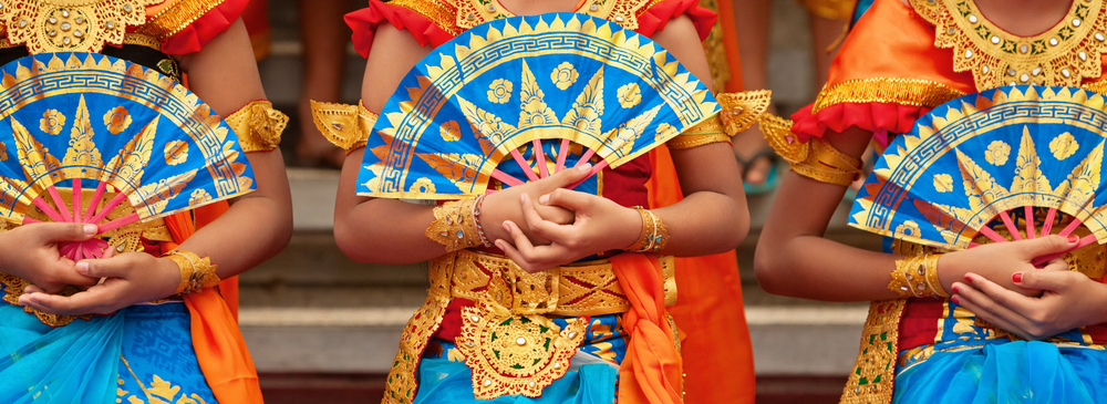Traditional costumes and performances can be seen at the Bali Arts Festival