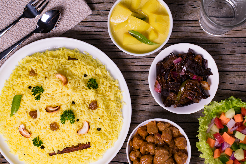 Yellow Rice ( Kahabath ) with curries