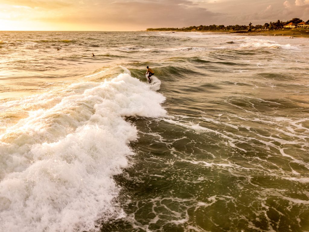 Seminyak is a great place to pick up surf supplies in Bali! https://unsplash.com/photos/_oDbvjotJcc/info