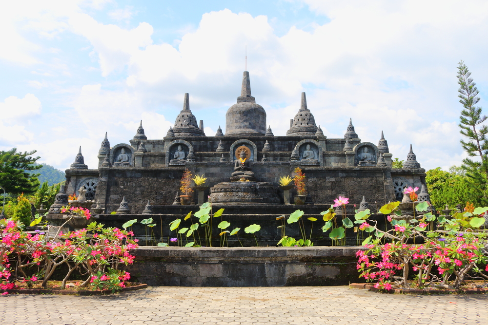 Take a restorative meditation course at Bali's only Buddhist temple.