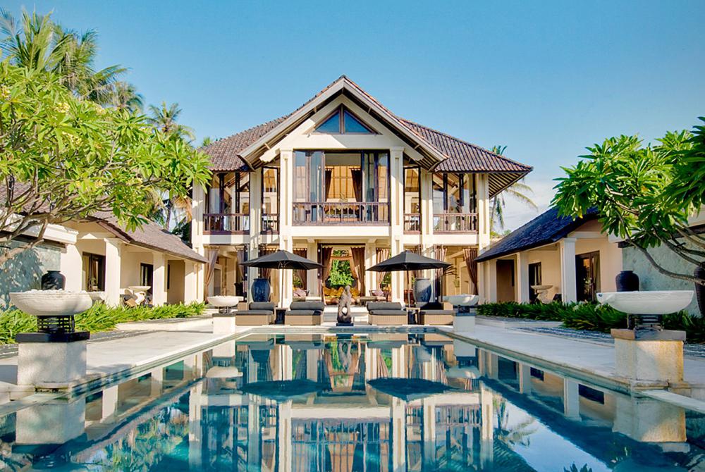 Amazing Beachfront Ylang Ylang Villa is a perfect Bali retreat
